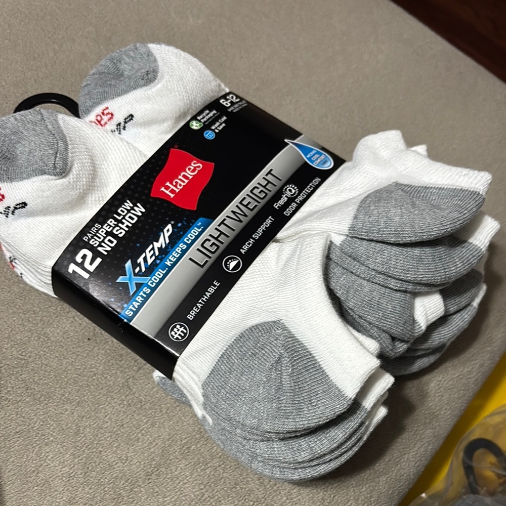 Hanes Athletic Socks White and Gray Ankle Length